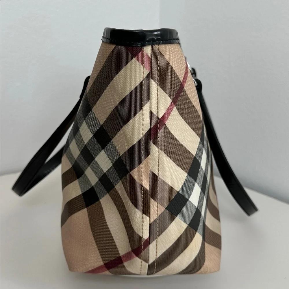💯Authentic BURBERRY NOVA CHECK TOTE BAG LEATHER  HANDBAGS🍀